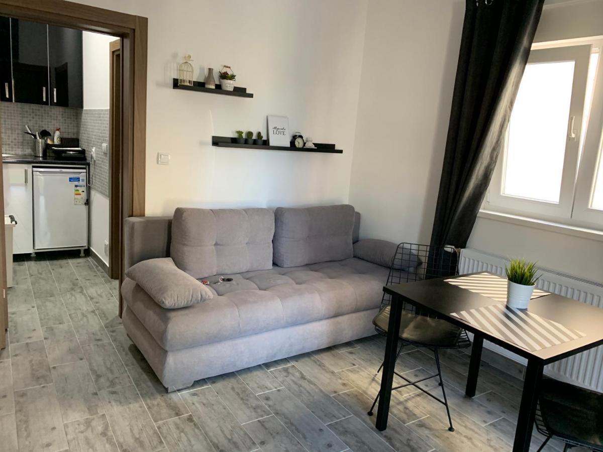 Apartman Spring Сомбор Екстериор снимка